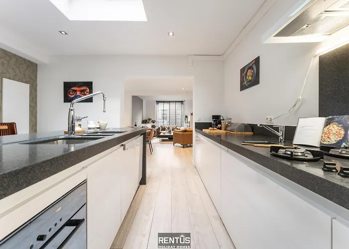 Maison La Roussette - In The Heart Of * نيوبورت